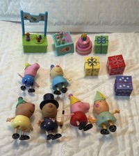 Peppa Pig Birthday Party Set 13 Pieces Presents Cake Ice Cream Magician