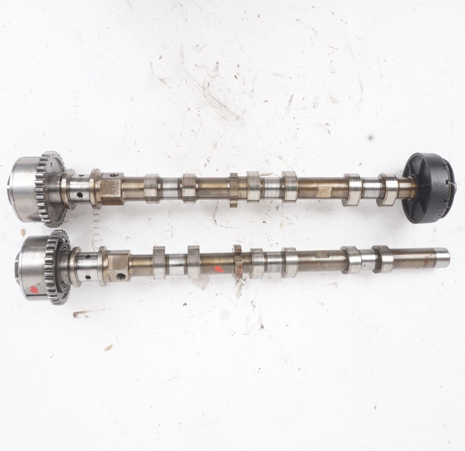 2014 - 2017 Maserati Ghibli 3.0L Left Engine Camshaft Set OEM