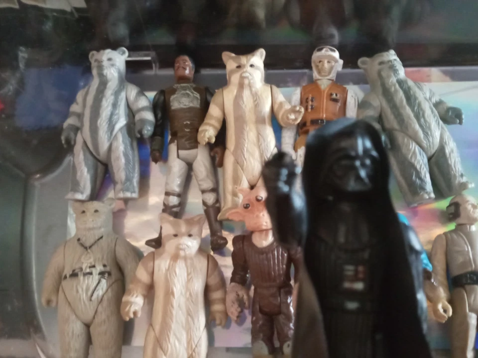 Star wars SandSpeeder and (1978-85) Star Wars Action Figure Lot - Image 3 of 4