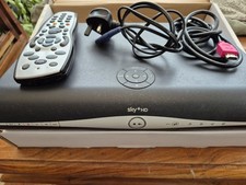 Sky DRX890-WL 500BG HD Box Top Set - Black