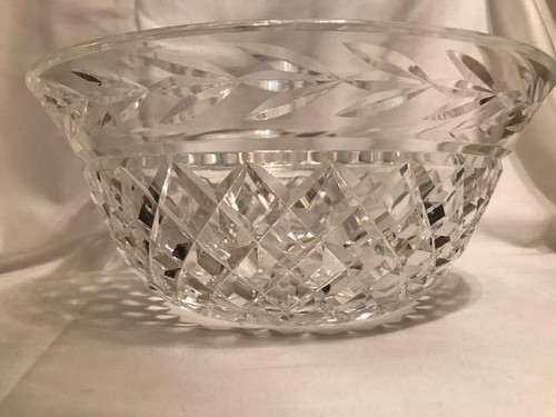 Tazón de cristal Waterford 9" patrón de hoja de laurel Glandore hecho en Irlanda - Imagen 10 de 12