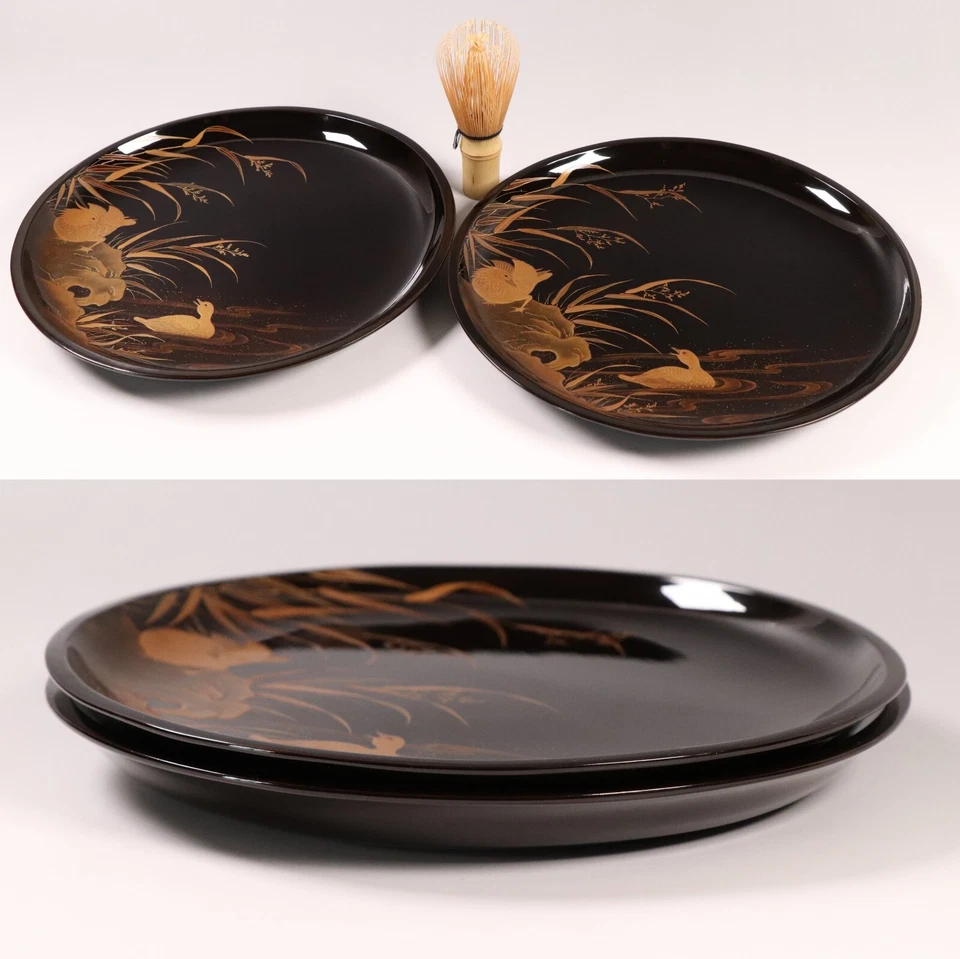 Par de placas de laca japonesa de 9,76 pulgadas de oro que fluyen agua y aves era Meiji siglo XIX Foto 2 de 4