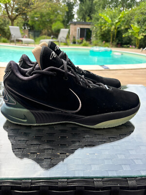 NIKE LEBRON XXI Tahitian Gr. 51,5 NEU UNGETRAGEN / NO BOX