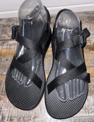 NWOT Chaco Z/Cloud 2 Mens 9 Solid Black Sport Sandals Womens 10 NWOT Womens Chaco Z/Cloud X2 Sandal - Limb Black | Journeys main image 4