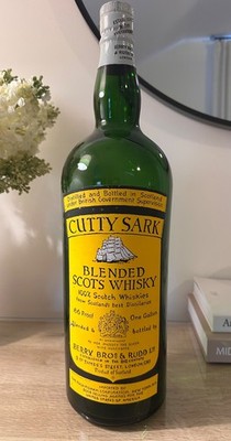 Cutty Sark 19'' Blended Scots Whiskey 1 Gal Display Bottle