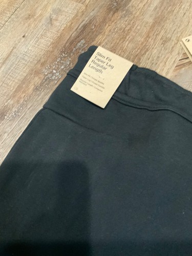 Nike Sportswear Tech Fleece Joggers Pants Black DQ4316-010 Mens Size XL - Picture 10 of 10