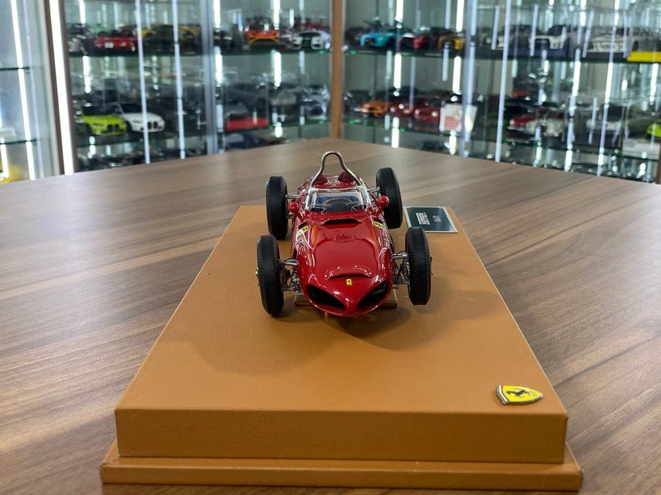 CMC Models Ferrari Dino 156 F1 (Sharknose), 1961 Red Limited Edition - 1/18Resin - Image 2 of 4