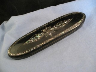 ANTIQUE VICTORIAN PAPIER MACHE MOTHER OF PEARL SPECTACLES READING GLASSES CASE