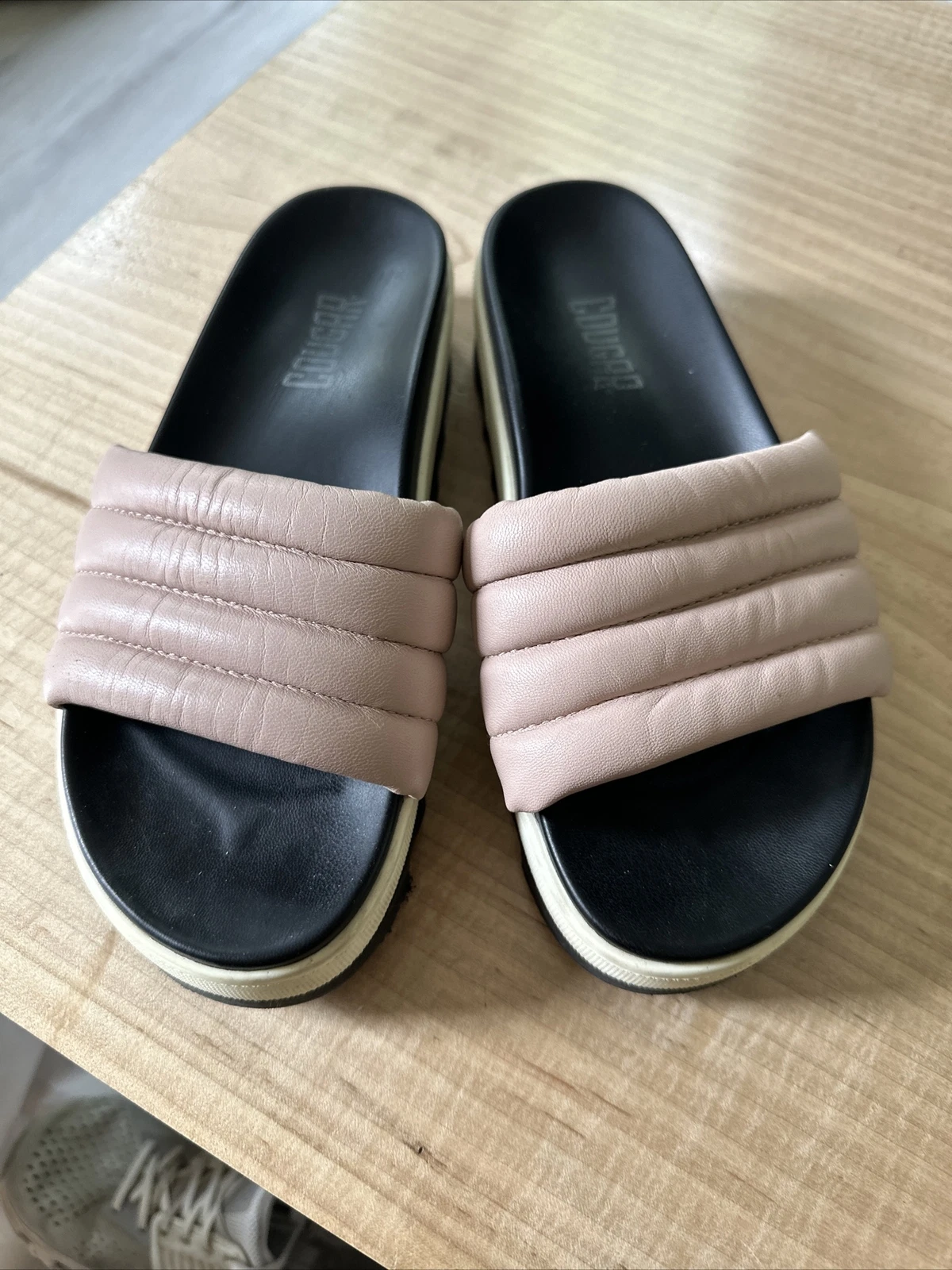 PUMA Cougar da donna Prato diapositive rosa nere taglia 6