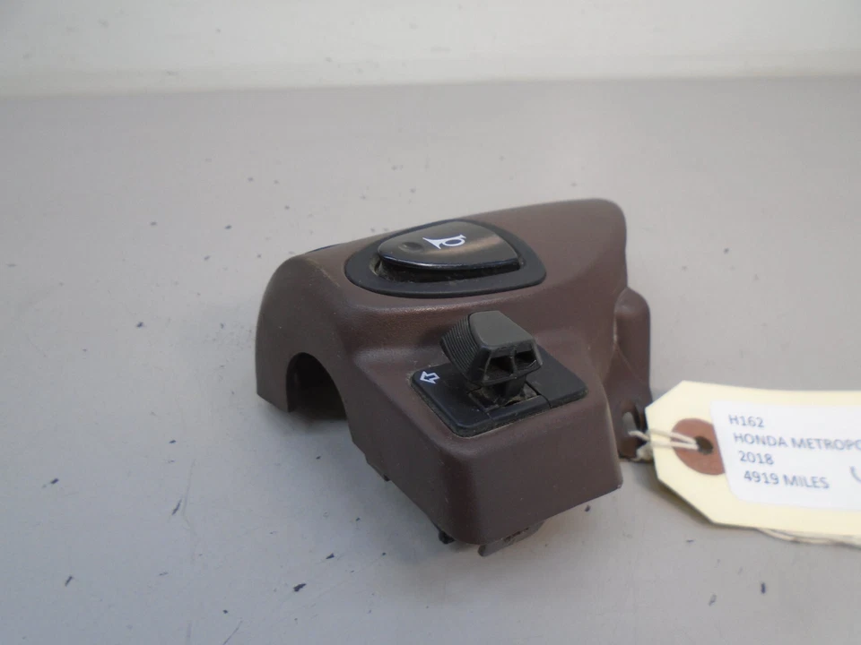 Interruptores de luz de barra esquerda para H162 Honda Metropolitan NCW50 2016 a 2021 - Imagem 4 de 4