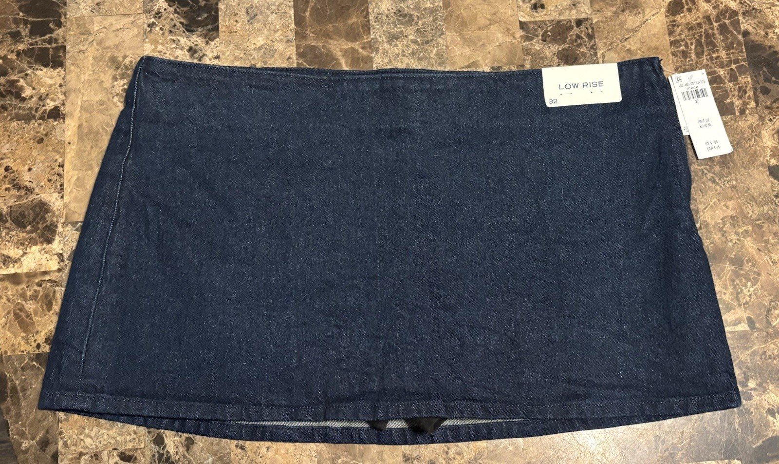 Abercrombie & Fitch Scarlett Mini Skort