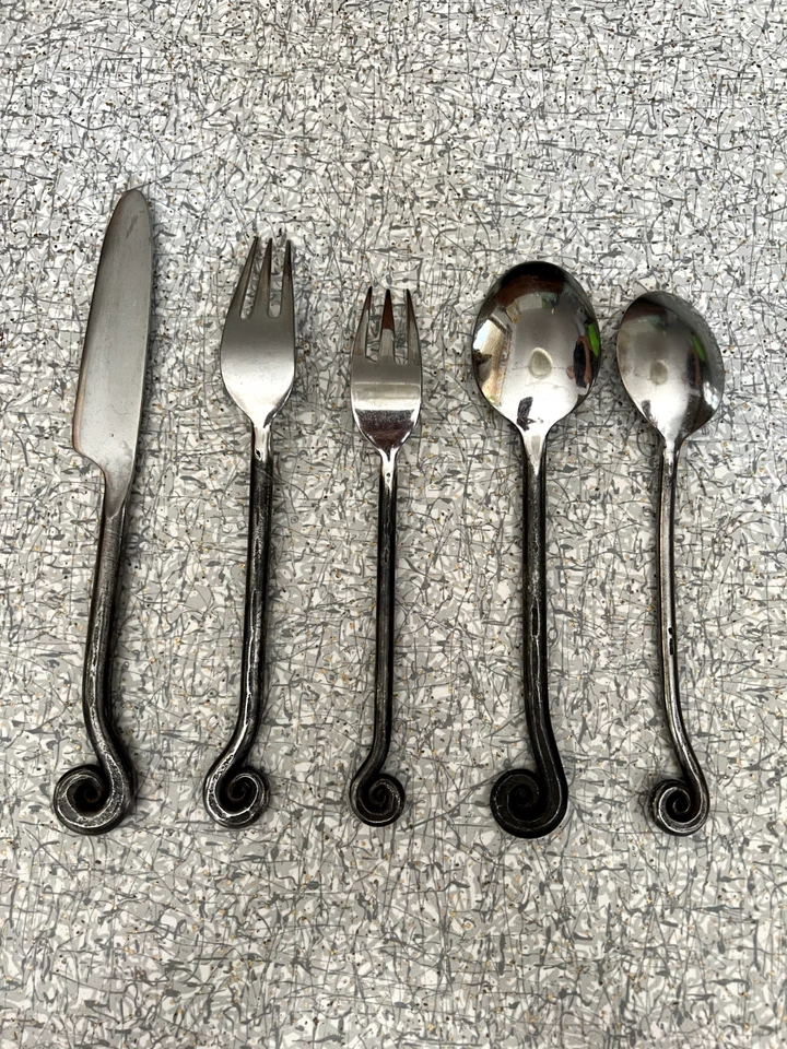 Wrought Iron Flatware Set 6 Coiled Iron Handles Stainless Rustic Fiddlehead - Image 3 of 4