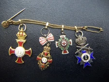 WWI GERMANY AUSTRIA PRUSSIA 4 MINIATURE MEDAL ORDER GROUPING GOLD SILVER RARE!