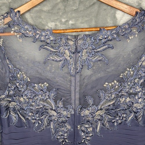 JJ's House Stormy A-Linie Illusion Blumen Spitze Chiffon Cascading Rüschen Kleid 12 - Bild 7 von 8