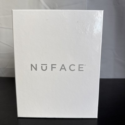 NuFACE Trinity Facial Toning Device w/ELE Kit Four 5oz Gel Primers New Open Box