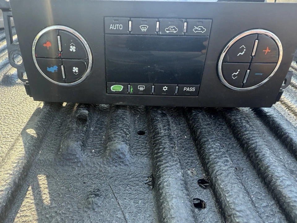 07-13 Silverado Sierra 07-14 Tahoe Yukon Auto Doble Zona Climatizador Foto 3 de 4