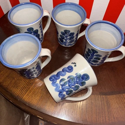 5 VTG MA Hadley Rare Find Signed Good Cond 5 Mug Set Pottery Hand painted