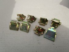 Mercedes W201 W124 Feder Halter Klemmen Clips für Radkappe SET NEU ORIGINAL 8St. Mercedes W201 W124 Feder Halter Klemmen Clips für Radkappe SET NEU ORIGINAL 8St.