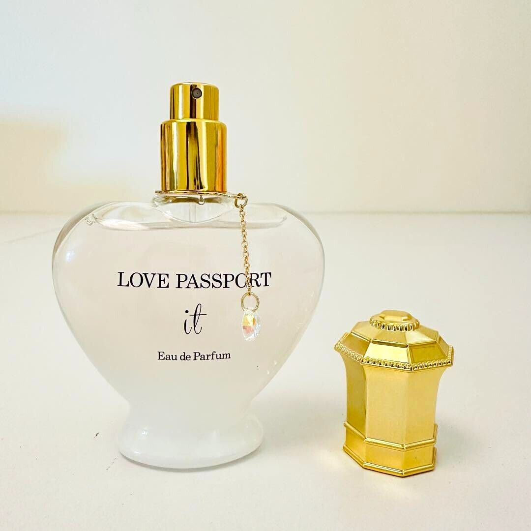 【激レア】Perfume 「love the world」 クリアファイル 61twENPU01L._SY200_QL15_.jpg