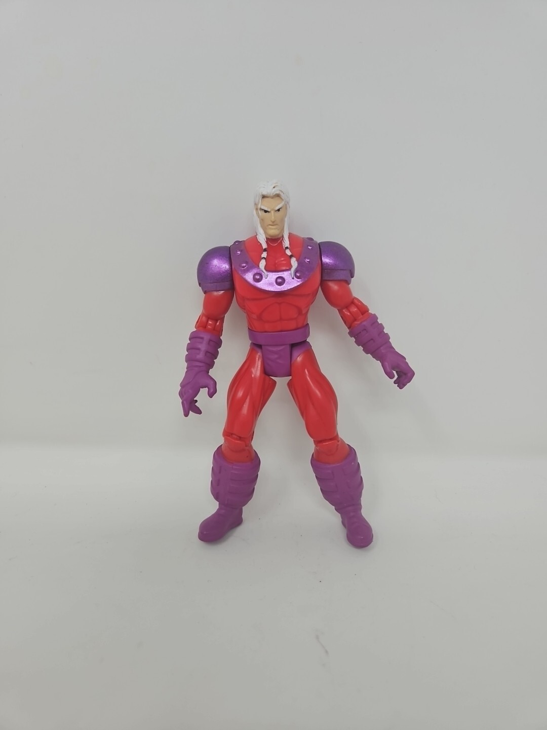 Vintage Toy Biz - Magneto - Marvel Age of Apocalypse Action Figure 1995 Loose