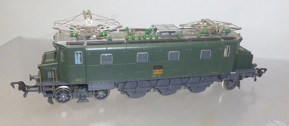 Fleischmann 4345;  Ellok Ae 3/6 SBB, wie neu in OVP /V398 - Bild 4 von 4