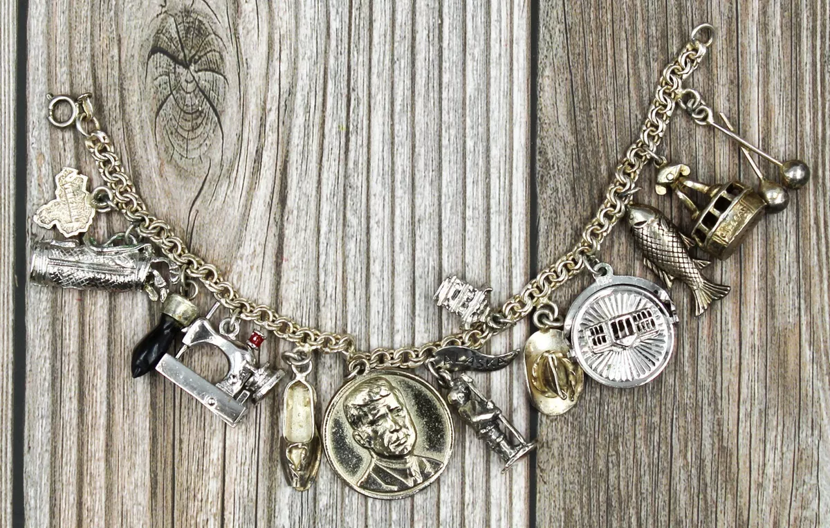 Travel themed best sale bracelet