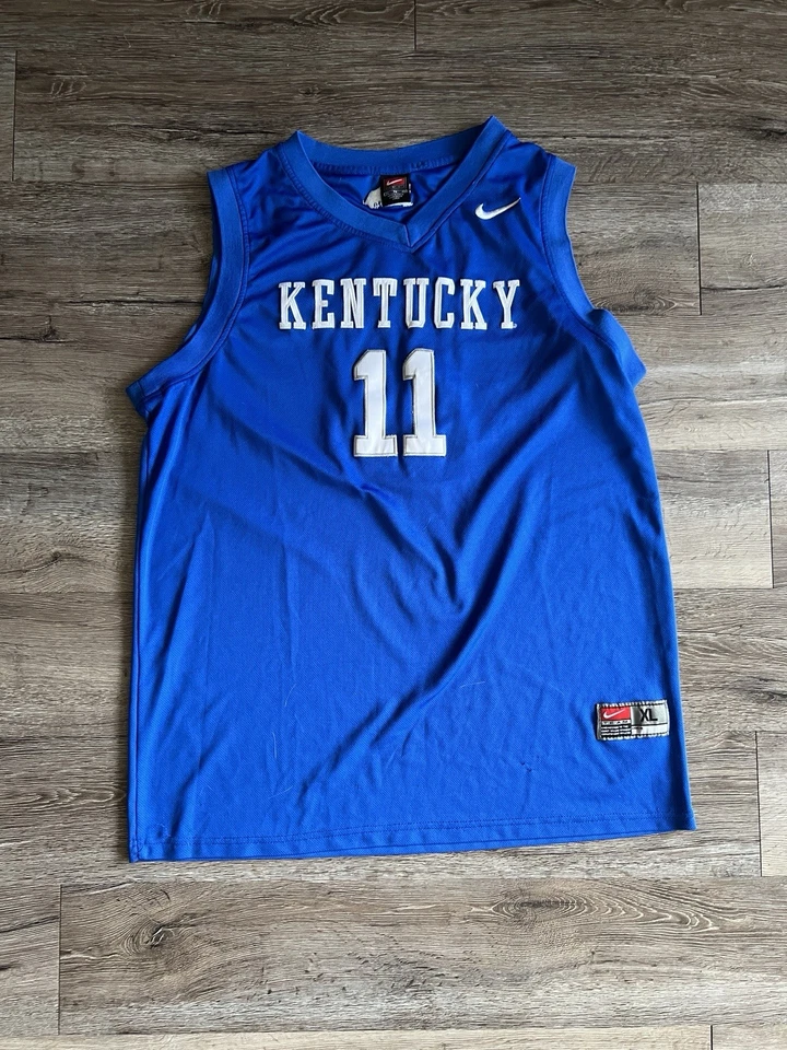 INCRÍVEL CAMISA DE BASQUETE MASCULINA VINTAGE 1988 NIKE KENTUCKY TAMANHO G FEITA NOS EUA!! - Imagem 2 de 2