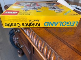 Vintage LEGO Set 6073 Knight's Castle 99.9% Complete w/ Box & Instructions