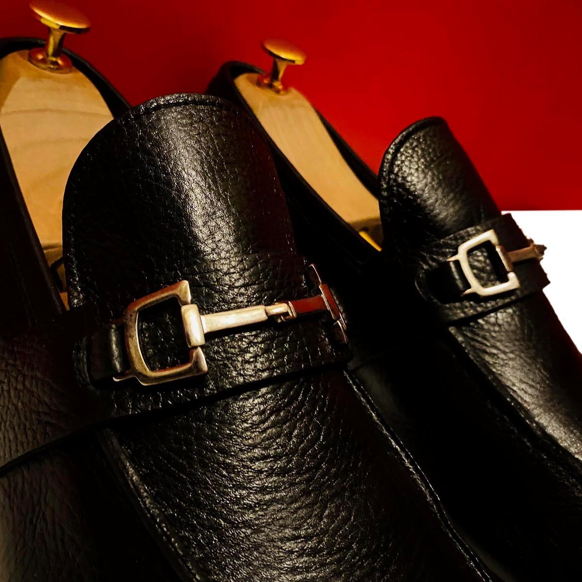 $989.00 !! GUCCI MEN'S  BLACK LEATHER HORSE BIT LOAFERS MARKED SHOES UK SIZE 8.5