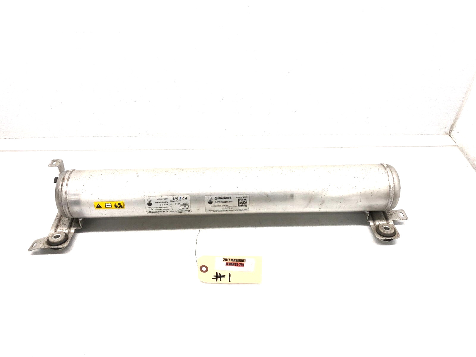 2017-2020 MASERATI LEVANTE REAR AIR SUSPENSION RESERVOIR TANK OEM