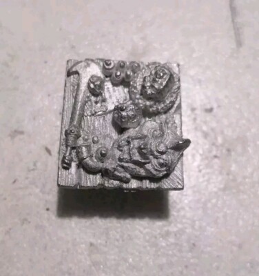 Warhammer Arcane Architecture Small Table Weapons Tavern D&D Gothic Metall OOP