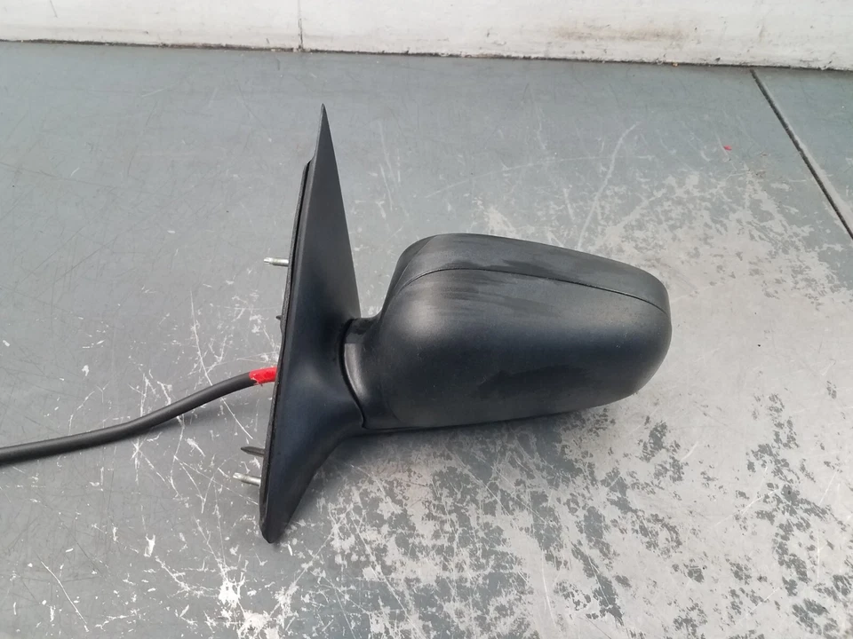 2005 Grand Marquis / Crown Vic Vic Victoria 左侧镜 #9031 G3 — 第 4/4 张图片