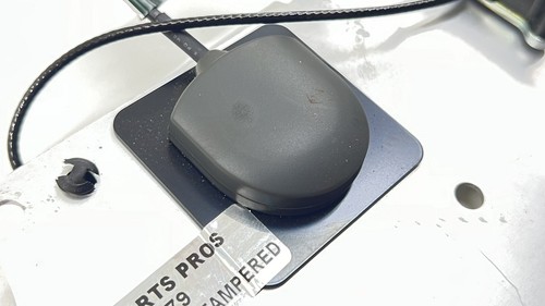07-10 ASTON MARTIN VANTAGE NAVIGATION RADIO GPS ANTENNA MODULE OEM - Picture 5 of 9