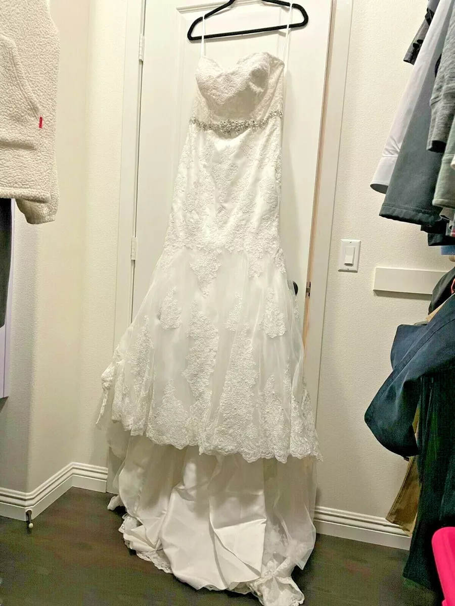 David s Bridal Wedding Dress Sweetheart Trumpet V3680 w beaded