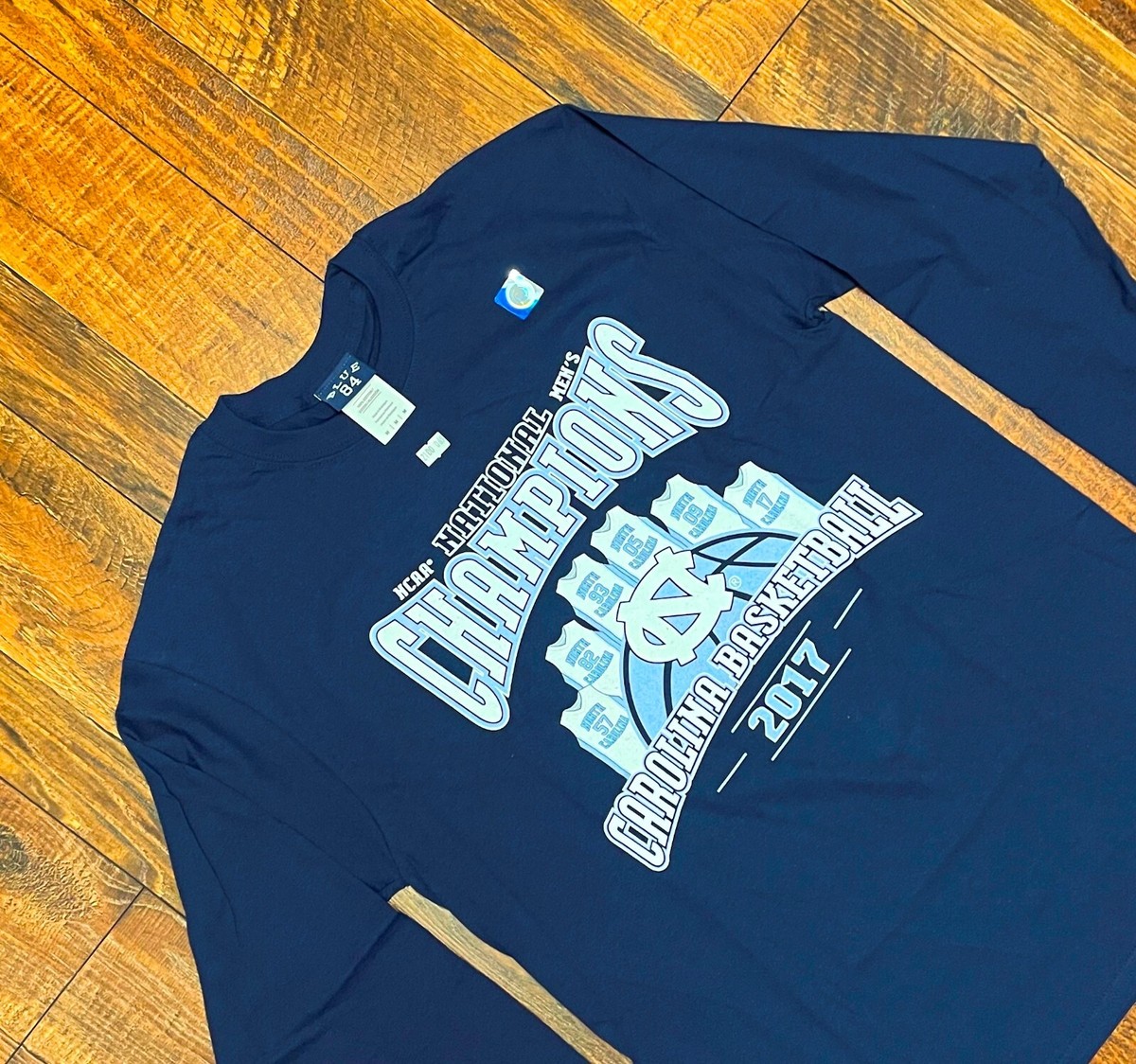 NORTH CAROLINA TAR HEELS NCAA CHAMPION BLUE 84 SWEATSHIRT MEN LONG