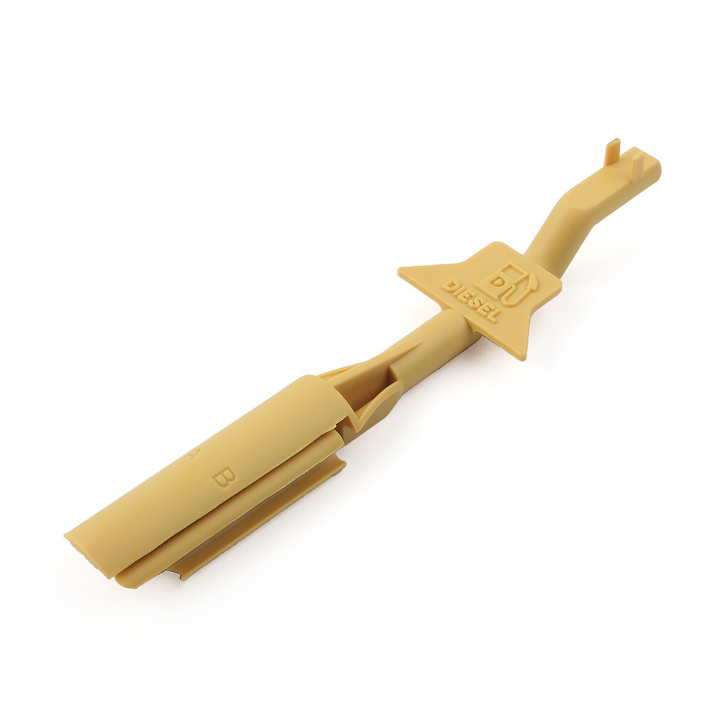 Diesel Fuel Tank Filler Neck Restrictor For Freelander 2 LR3 LR4