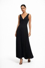 Prada Black chiffon Midi Dress with Pleats cocktail, classic fits a 0 best
