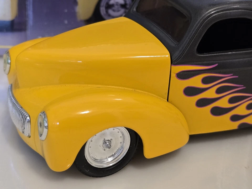 Eastwood 1941 Willys Coupe Street Rod SpecCast 1:25 Diecast Bank Gray w/ Flames - Image 3 of 4