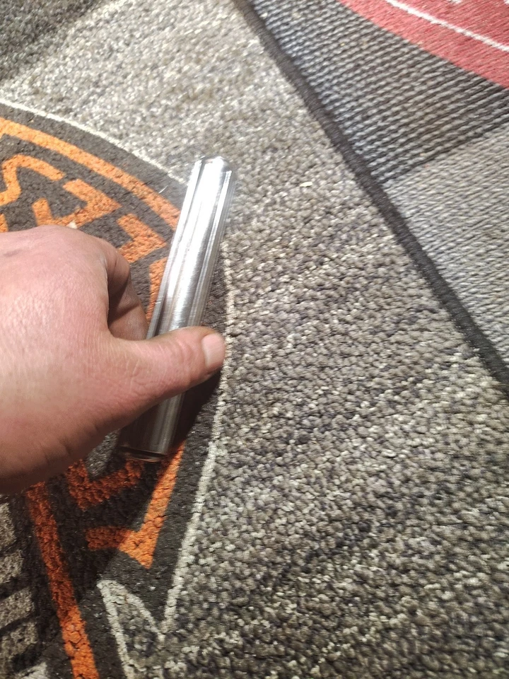 Cubierta antipolvo ajustador de cable de embrague para Harley Road Glide King Sportster 883 1200 Foto 3 de 4