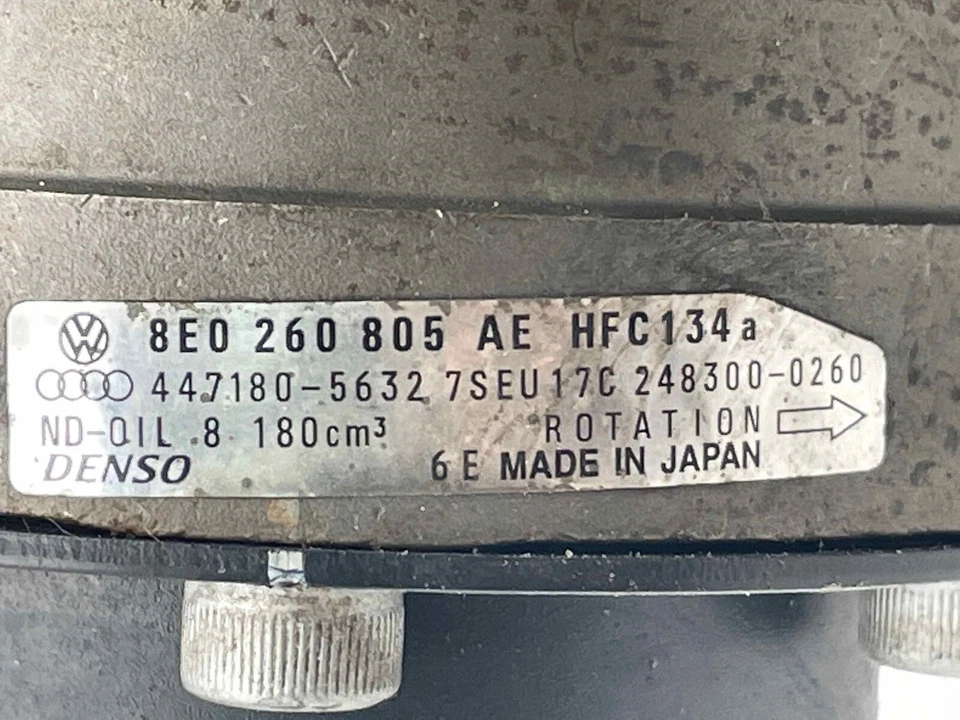 2004 AUDI S4 V8 A/C AIR CONDITIONING COMPRESSOR PUMP DENSO OEM 8E0260805AE - Imagem 2 de 4