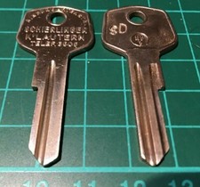 Mercedes Benz Ponton + 190 SL  ( Tür ) Schlüsselrohling Silca Profil AKS + HUF
