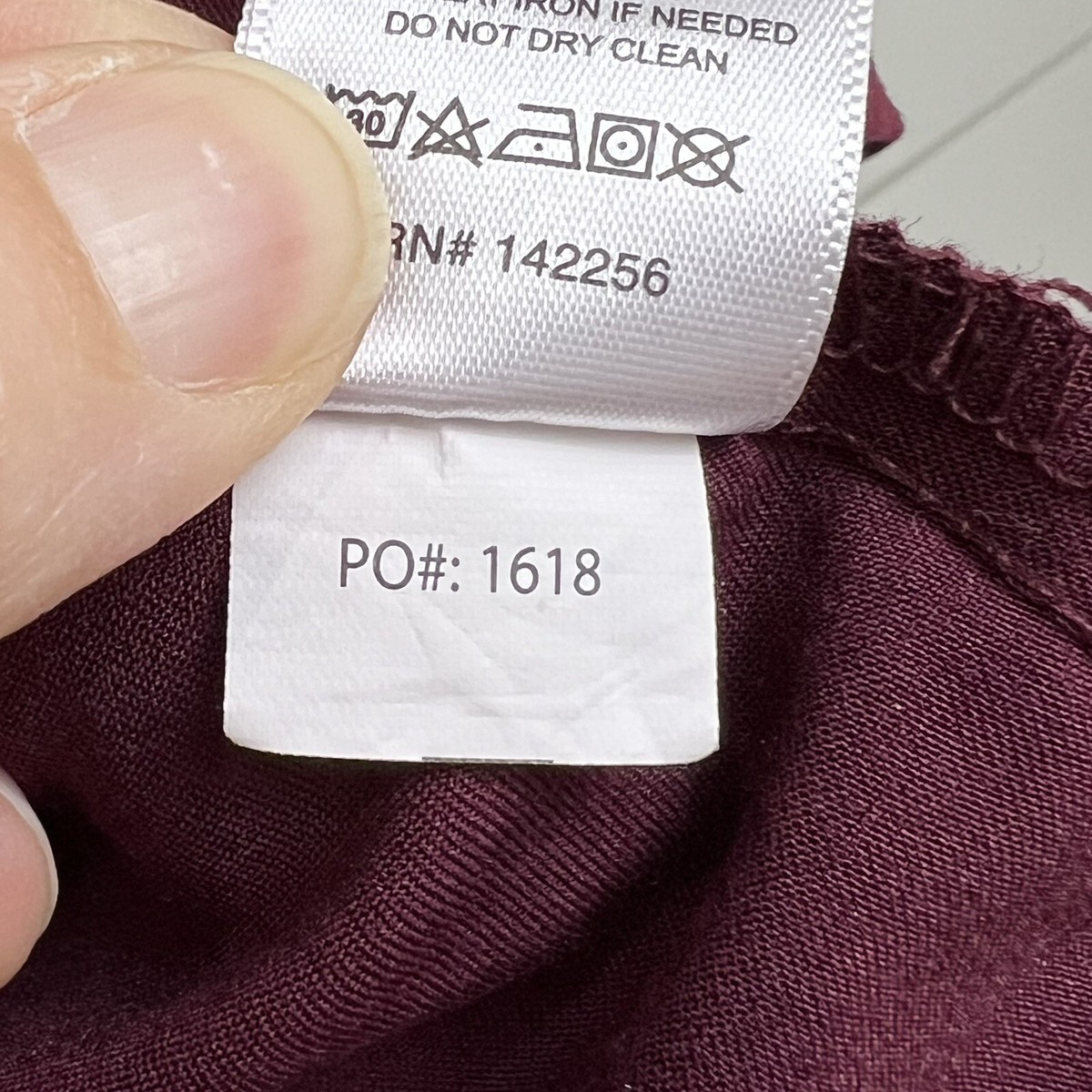 FIGS Men Small Chisec Three-Pocket Scrub Top TM3000 Medical FIGS Men Small Chisec Three-Pocket Scrub Top TM3000 Medical