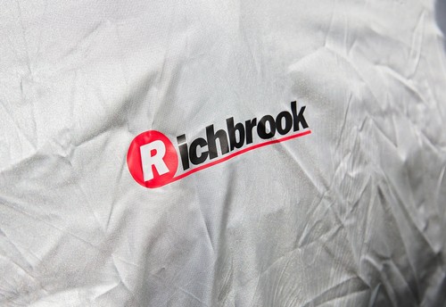 Cubierta de coche exterior Richbrook a medida Aston Martin DBS V12 2007-2012 - Imagen 13 de 13