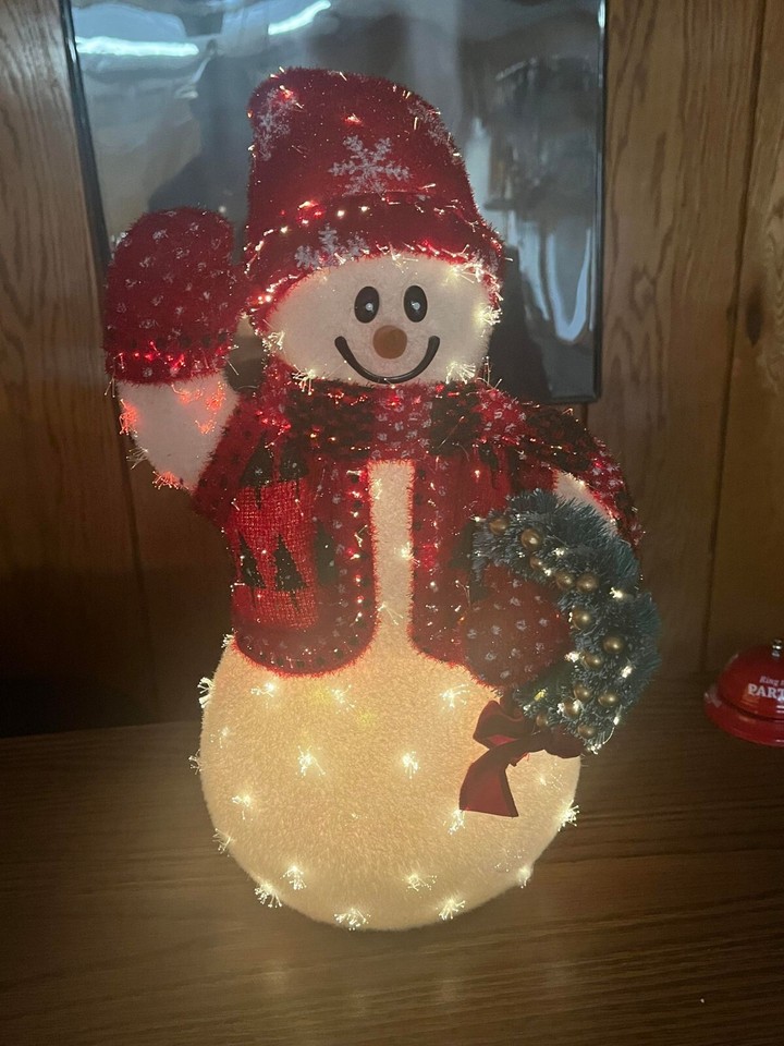 VINTAGE AVON CHRISTMAS GIFT COLLECTION FIBER OPTIC 16'' SNOWMAN COLOR