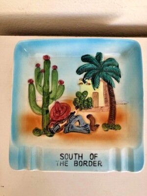 South Of the Border  3D Scene Ashtray Vintage Japan
