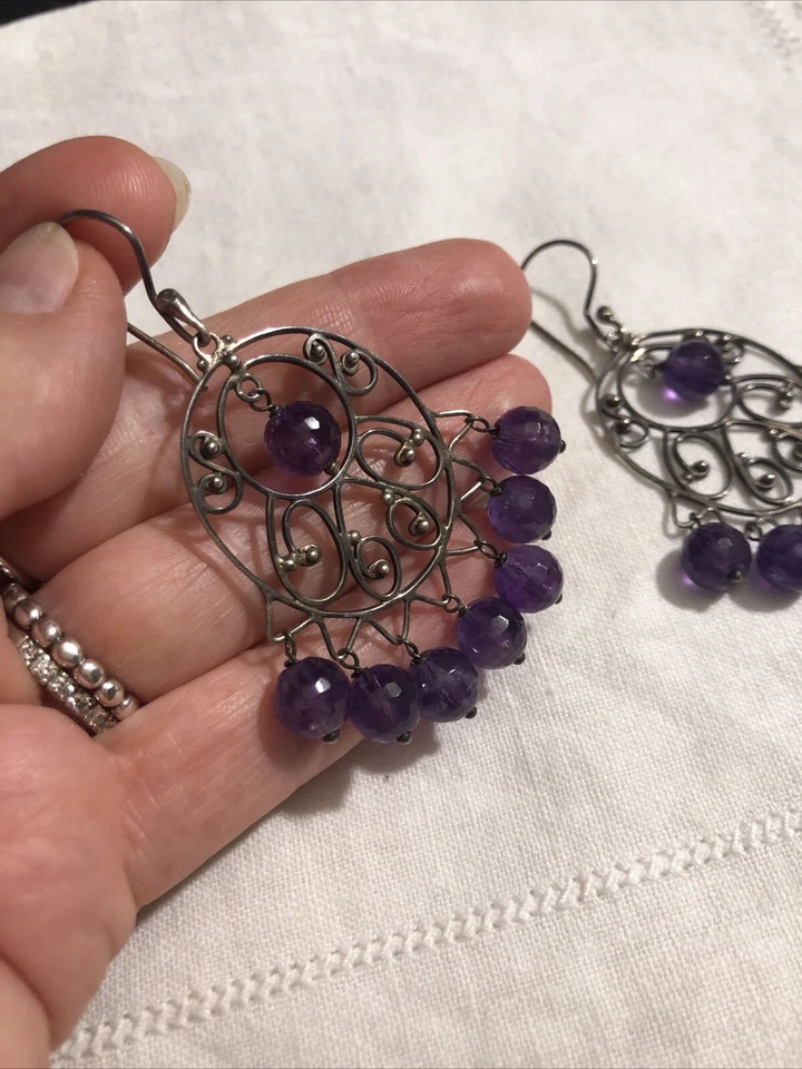 Orecchini Metallo Argentato E Simil Ametista - Immagine 4 di 4