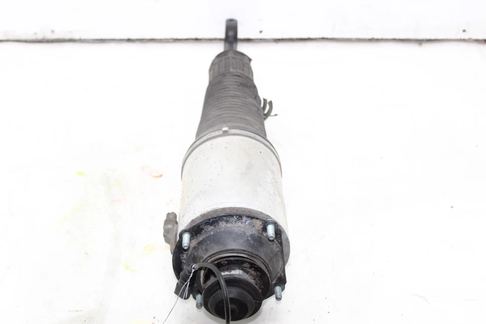 04-09 AUDI A8 Front Right Passenger Side Shock Absorber F2417 - Image 4 of 4