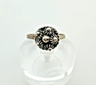 Vintage  Sterling Silver .925 Made in Mexico Rosettes top  - 2.6 Grams  Size 8.5