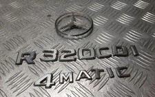 MERCEDES-BENZ R W251, V251 Emblem Heckklappe 3.00 Diesel 160kw 2006 28383402 MERCEDES-BENZ R W251, V251 Emblem Heckklappe 3.00 Diesel 160kw 2006 28383402