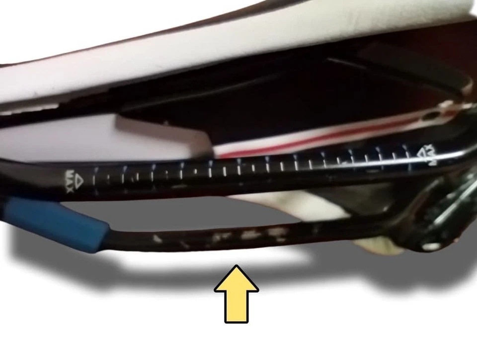 Shimano PRO old Griffon saddle North American/European model - Image 4 of 4